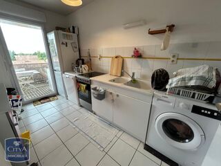  Appartement à louer 3 pièces 66 m²