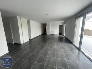  Appartement à louer 3 pièces 106 m²