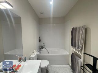  Maison à louer 4 pièces 73 m²