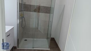  Appartement à louer 2 pièces 45 m²