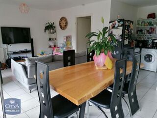  Appartement à louer 3 pièces 65 m²