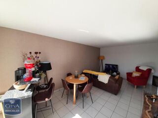  Appartement à louer 2 pièces 51 m²