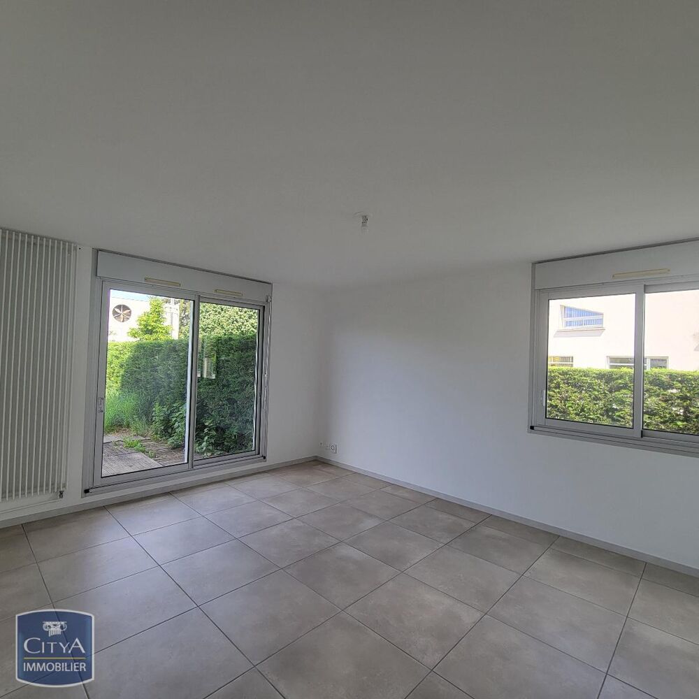 location Appartement - 3 pièce(s) - 65 m² Bourg-en-Bresse (01000)