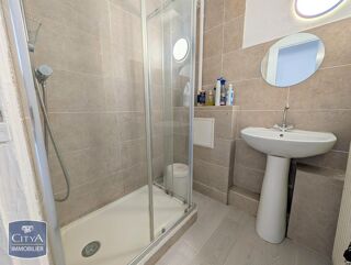  Appartement à louer 3 pièces 53 m²