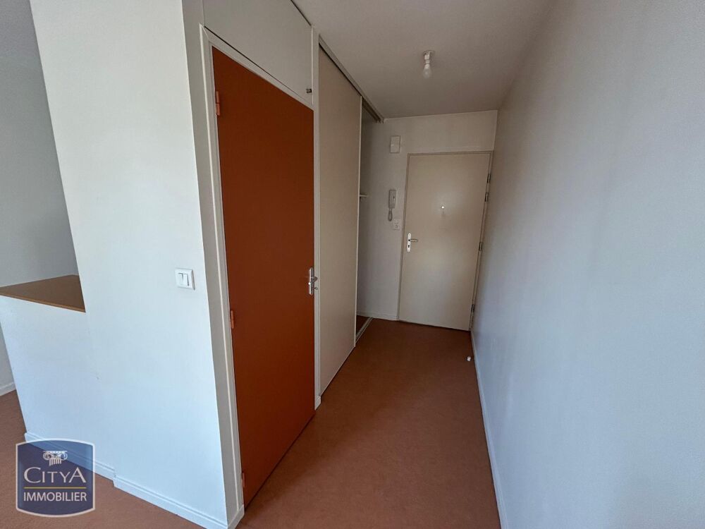 À louer : Appartement T1 de 36,84 m² situé face au lycée....