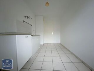  Appartement à louer 3 pièces 64 m²