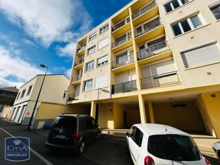  Parking / Garage à louer 