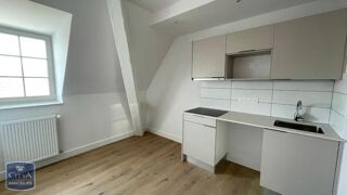  Appartement à louer 4 pièces 81 m²