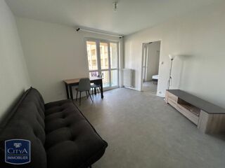  Appartement à louer 2 pièces 42 m²