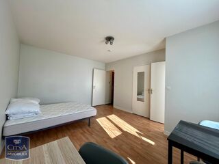  Appartement à louer 1 pièce 25 m²
