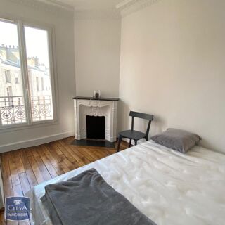  Appartement à louer 2 pièces 33 m²