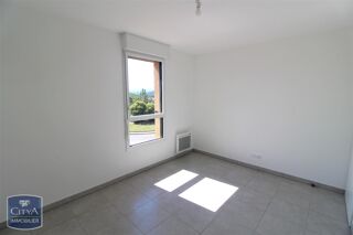 location Appartement - 3 pièce(s) - 65 m² Les Milles (13290)
