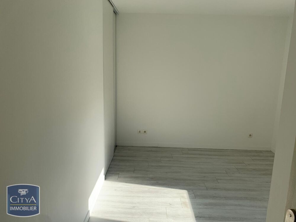 location Appartement - 3 pièce(s) - 65 m² Mérignac (33700)