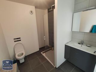  Appartement à louer 2 pièces 42 m²