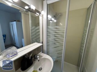  Appartement à louer 2 pièces 45 m²