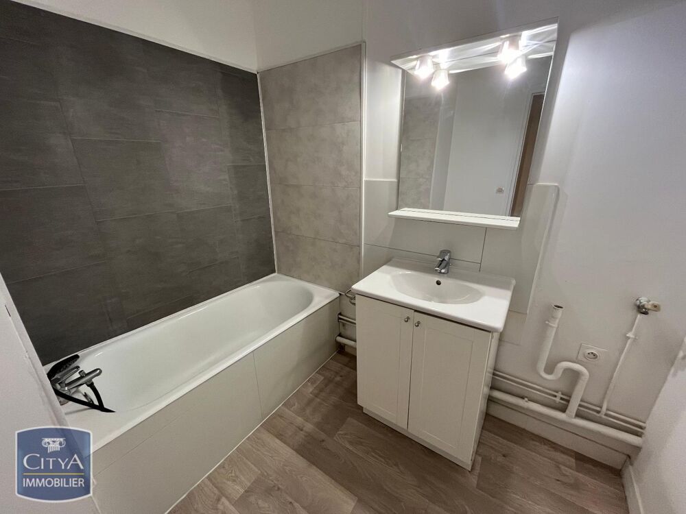 À LOUER : Découvrez ce charmant appartement T1 situé au ....