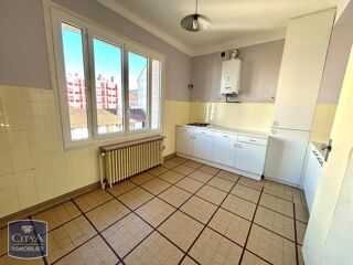  Appartement � louer 3 pi�ces 82 m�