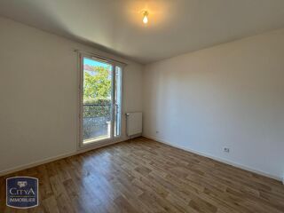  Appartement à louer 2 pièces 44 m²