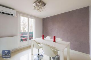  Appartement à louer 4 pièces 73 m²