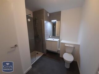  Appartement à louer 2 pièces 39 m²