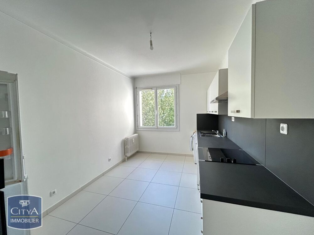 location Appartement - 4 pièce(s) - 115 m² Grenoble (38000)