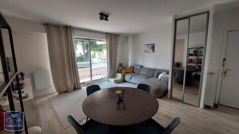   Location Appartement Appartement - 3 pièce(s) - 64 m²