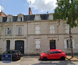  Appartement à louer 3 pièces 82 m²