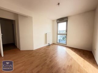  Appartement à louer 3 pièces 66 m²