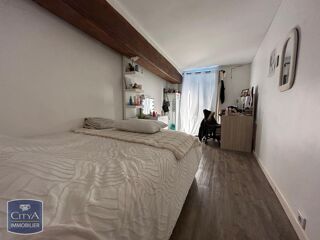  Appartement à louer 4 pièces 95 m²