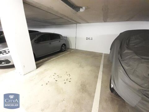  Parking / Garage  louer 