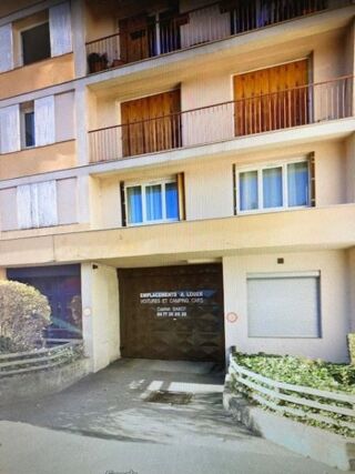  Parking / Garage � louer 