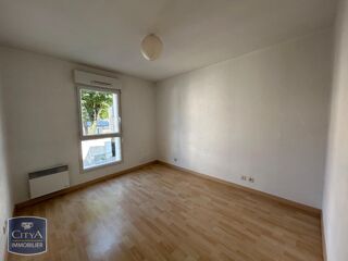 location Appartement - 2 pièce(s) - 56 m² Tours (37000)