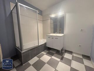  Appartement à louer 3 pièces 70 m²