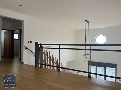  Maison � louer 4 pi�ces 150 m�