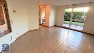  Appartement à louer 3 pièces 73 m²