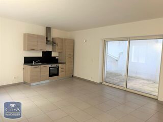  Appartement à louer 2 pièces 47 m²