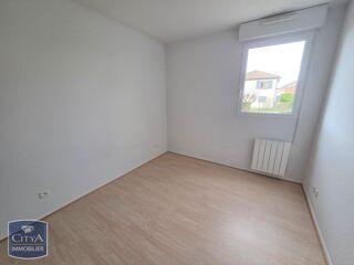  Appartement à louer 3 pièces 58 m²
