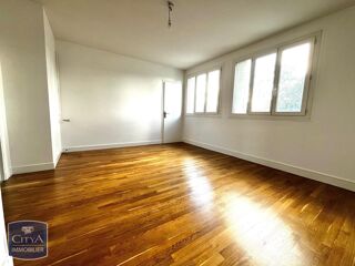 Appartement à louer 3 pièces 51 m²