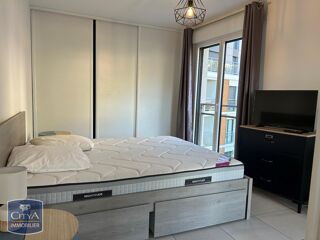  Appartement à louer 2 pièces 40 m²