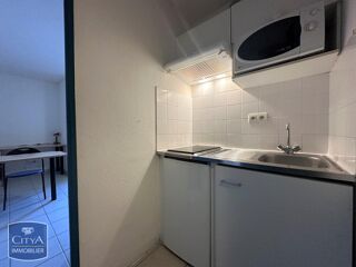  Appartement à louer 1 pièce 21 m²