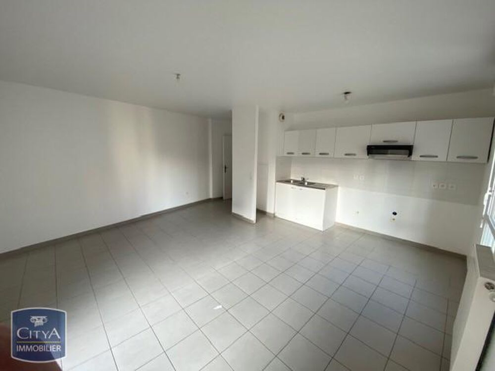 location Appartement - 3 pièce(s) - 60 m² Aubervilliers (93300)