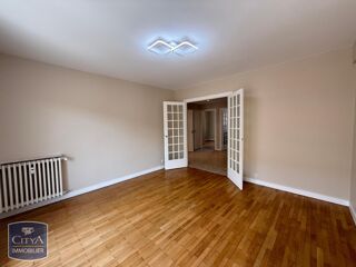  Appartement à louer 3 pièces 66 m²