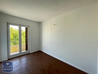  Appartement à louer 3 pièces 58 m²