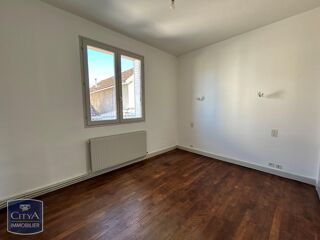  Appartement à louer 3 pièces 53 m²