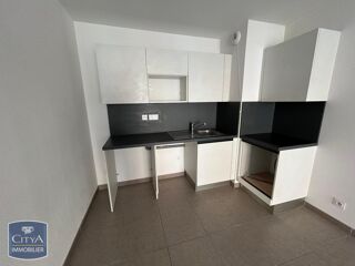  Appartement à louer 2 pièces 45 m²