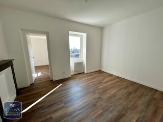 Appartement à louer 2 pièces 32 m²