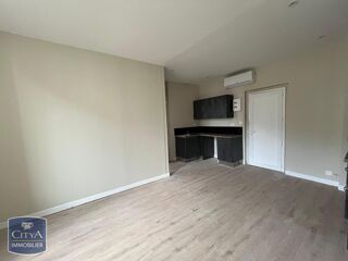  Appartement à louer 2 pièces 38 m²