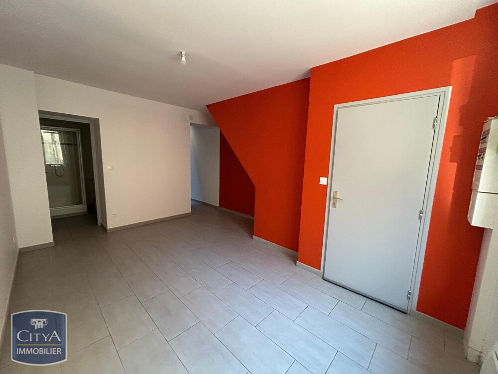 location Appartement - 1 pièce(s) - 23 m² Saint-Quentin (02100)