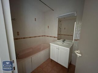  Appartement � louer 4 pi�ces 86 m�