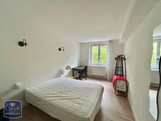  Appartement à louer 2 pièces 63 m²